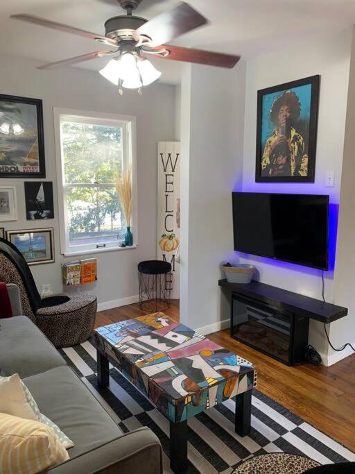 Vibing In The Heights/breweries/food/petfriendly Holiday home